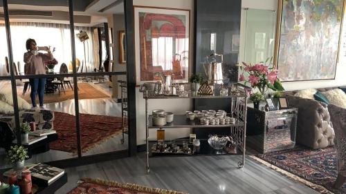 Oula Apartment | شقة بإطلالة بانوراما علي النيل في وسط القاهرة