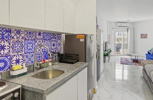 Village Road Apartment | Peaks -La Vista Studio with blacony