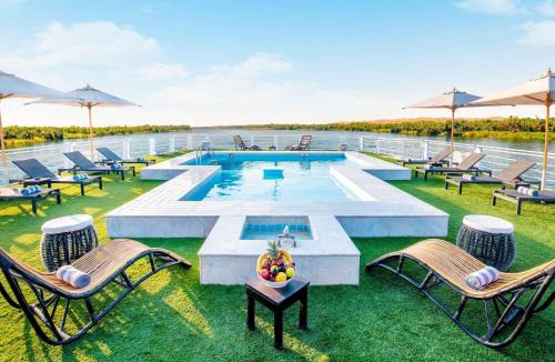 Nile River Luxor Boat Rental | Mövenpick MS Sunray