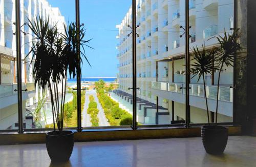 Corniche Road-Dahar Apartment | Red Sea paradise balcony free WiFiC201