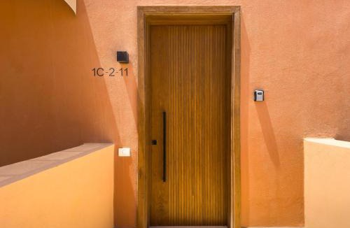El Gouna Ski Chalet | Desert-Chic 2BR & Loft ,Pools, Balconies, Gouna