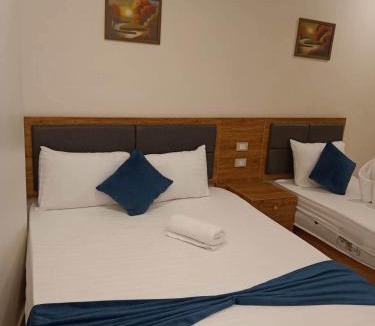 Qasr an-Nil Hotel | Up Town Crown Hotel