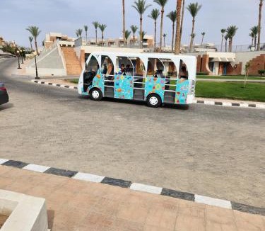 Sharm El Sheikh Ski Chalet | Cosy Romantic Sea View Villa at a 5 Hotel