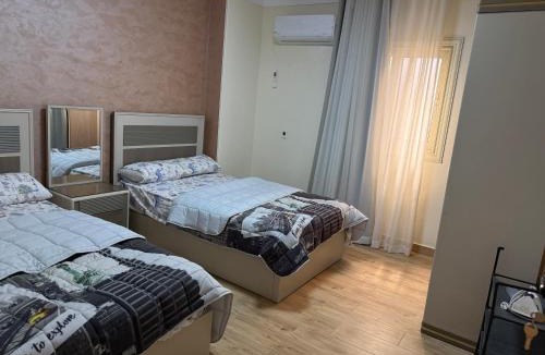 Al Duqqi Apartment | Cozy Apartment in Central Location, Comfort Stay