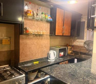 Al-Burulus Apartment | شاليه مارينا دلتا لاجونز شقة بروف توب