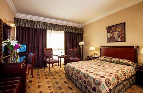 Al Duqqi Hotel | El Mohandseen Cairo Hotel