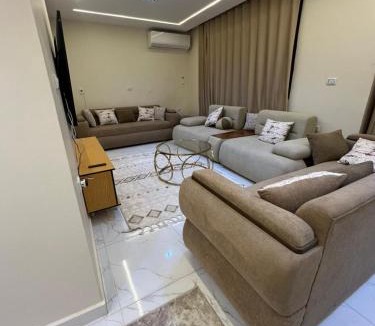 Al Haram Apartment | Luxury Apartment With Pyramids View