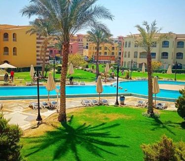 Zafarana Apartment | Porto south beach for rent