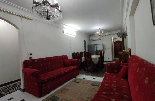 Al-Muntazah Apartment | Seafront 2R1B in 'Palace of Peace' Tower