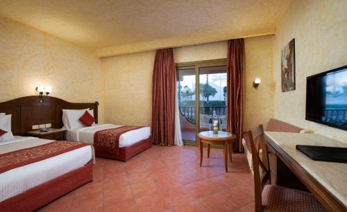 Sharm El Sheikh Resort | Charmillion Sea Life Resort
