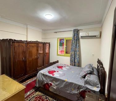 Bab Sharqi Apartment | Alexandria Corniche - Camp Caesar Apartment