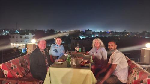 Luxor Apartment | Orange guest house