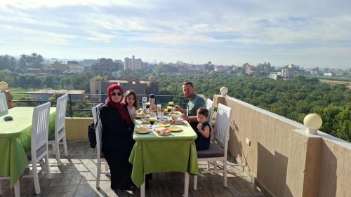 Luxor Apartment | Orange guest house