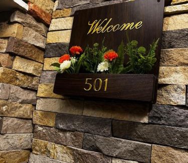 An-Nuzhah Apartment | Premium 3BR Hotel Apartment with Direct Airport View