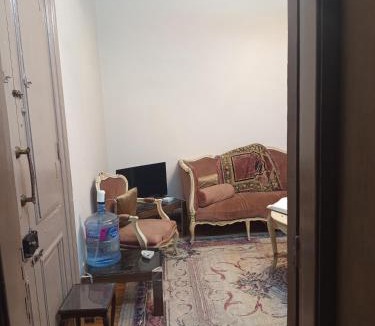 Abdin House | THrir square in downtown oLd cairo the capital city of the EGYPT King sweet and private bathroom and allows everything's u needed in downtown besaid auc University of Egypt STEL stELFALAki wonde location of th capil of Egy besa Greece cumps 14kilo airport
