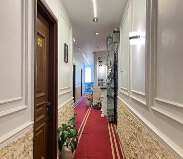 Pyramids Gardens House | New White Pyramids Inn