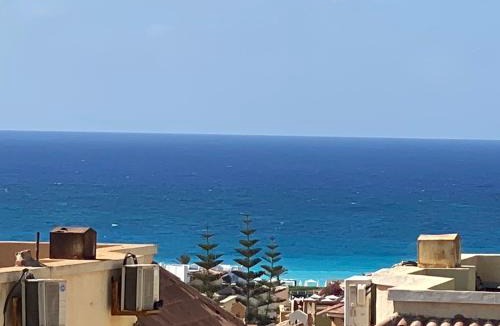 Zawiyat 'Abd al Mun'im House | Mountain View luxe chalet Ras elhikma families only