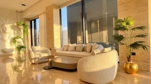 Downtown Cairo Apartment | DHB STAYS - Smart Studio Tahrir Square G-402