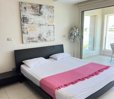 Marina El Alamein Villa | فيلا مارينا 5 في الجزيرة أول صف على البحيره