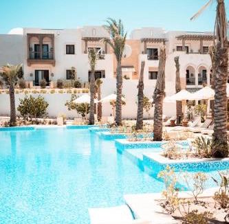 El Gouna Apartment | Nayah Stays, El Gouna Ancient Sands Pool-Golf View