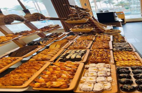 Al Ahyaa Resort | Palm Beach Resort Families and Couples only