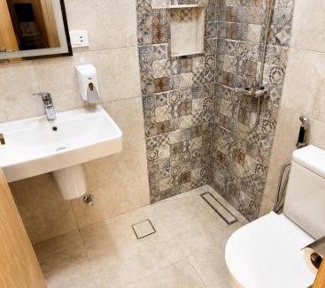 Qasr an-Nil Hostel | Landmark Hostel Cairo