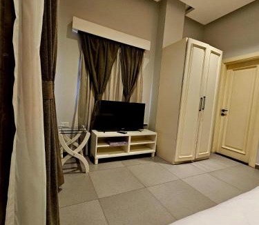 6th of October City Apartment | Room now