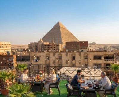 Al Haram Hotel | Families Pyramids view - Rooftop