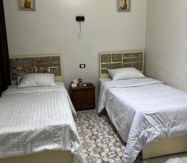 Kafrat al Jabal Hotel | Youssef Pyrameds View INN