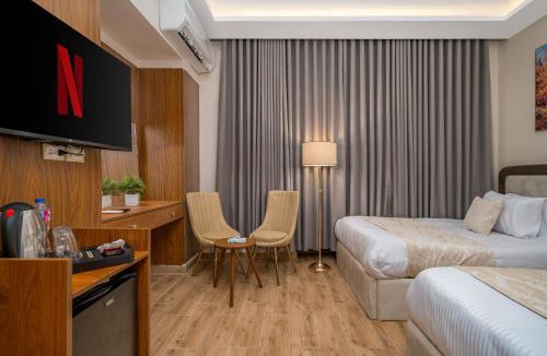 Downtown Cairo Hotel | Queen Palace Hotel