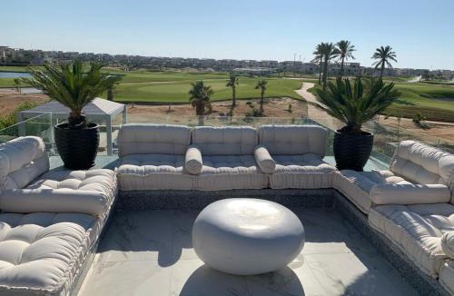 Sidi Abd El-Rahman Ski Chalet | Royal cove