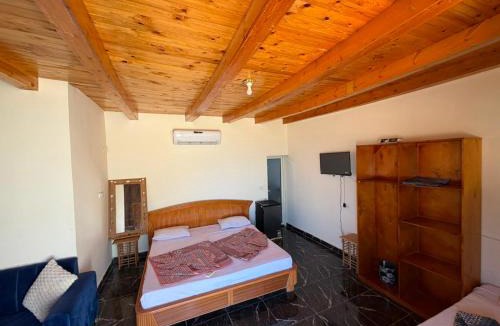 Nuweiba Hotel | Bonanza beach camp