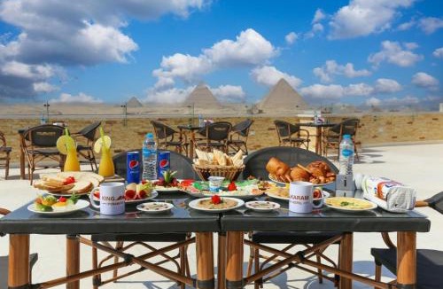 Giza Hotel | Khan EL Khlili View iNN