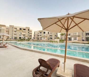 Sidi Abd El-Rahman Apartment | Cozy Cabin at Zahra - North Coast