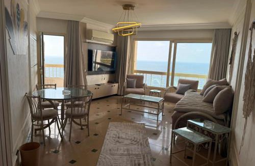 Ar-Raml 1 Apartment | Gleem sea view 1