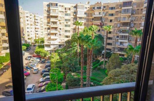 Heliopolis Apartment | 2 Bedrooms Spacious flat 7 mins to Airport