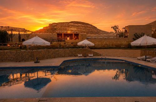 El Kharga Hotel | Happy Oasis Hotel