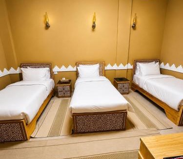 El Kharga Hotel | Happy Oasis Hotel