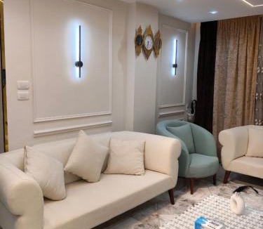 Pyramids Gardens Apartment | Pyramids Gardens 37 H, 5th Floor