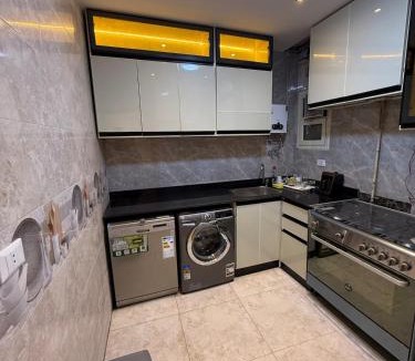 Agouza Apartment | Modern & Cozy Apartment Near Cairo Attractions