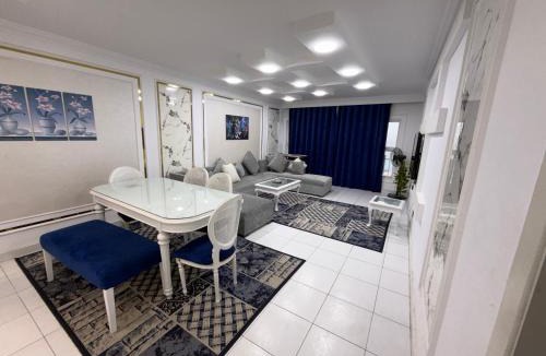 Ar-Raml 1 Apartment | Gleem sea view