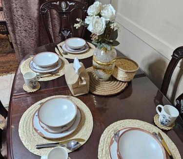 Qasr an-Nil Apartment | Classic Apartment Near the Nile, Downtown Cairo