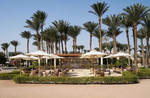 Makadi Bay Resort | Grand Makadi - Couples and Families Only
