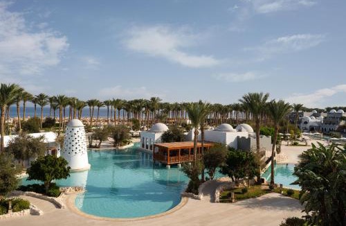 Makadi Bay Resort | Grand Makadi - Couples and Families Only
