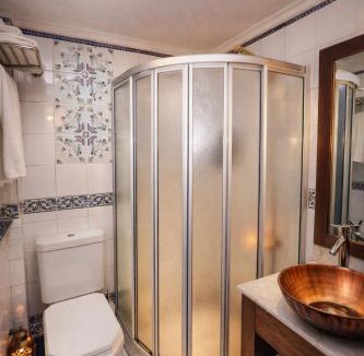 Al Duqqi Hotel | YOU Nile View Hotel