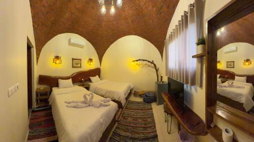 Abu Sir Hotel | King Sahure Pyramid Inn