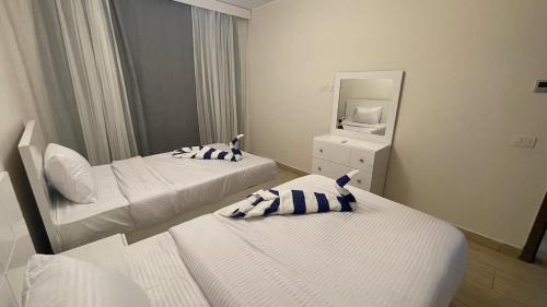 Village Road Apartment | Dani Apartment at Aldau Heights