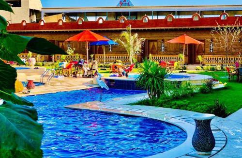 Tunis Village Hotel | Tunis Pyramids Hotel - فندق اهرامات تونس
