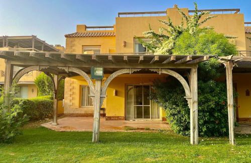 Ain Sokhna Villa | Luxury 5BR Villa with Sea View & Garden in Einbay