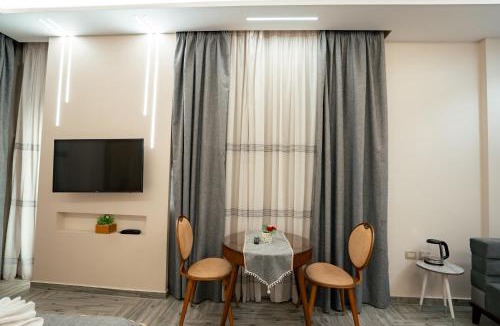 Sheikh Zayed City Apartment | Luxury Accommodation
